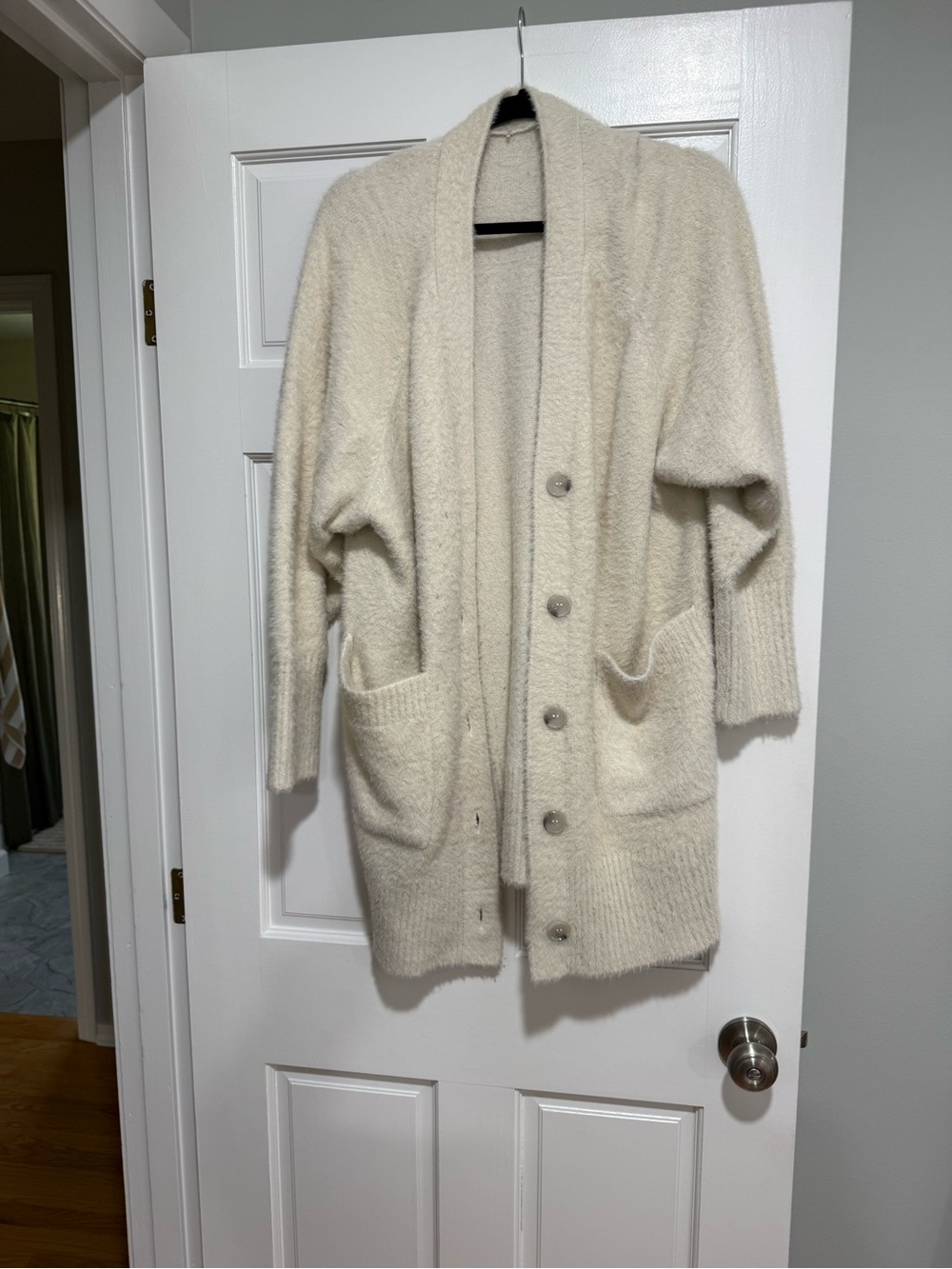 CALIA by Carrie Underwood Cream Button-Front Cozy Cardigan